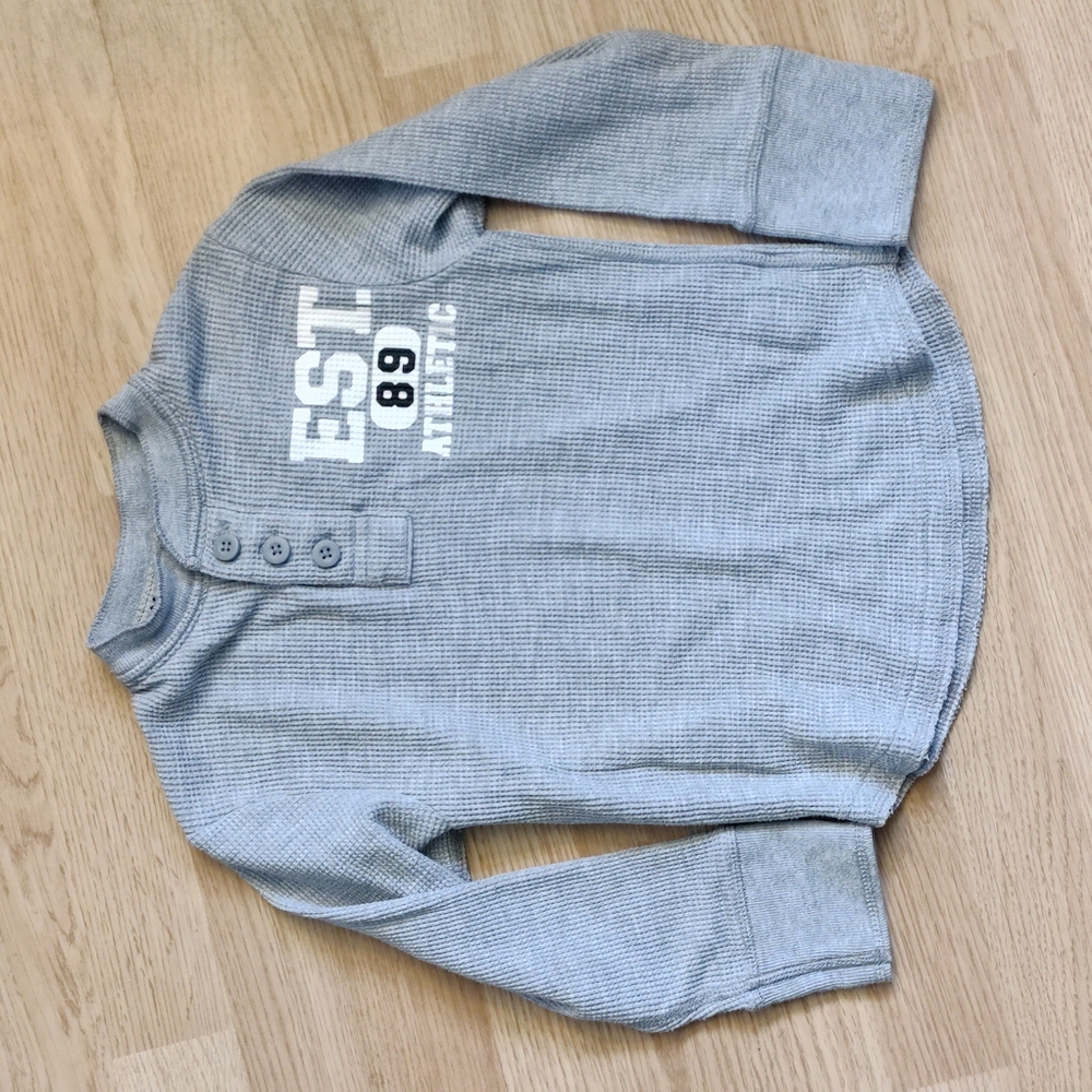 The Children’s Place Boys Gray Waffle Knit Henley Shirt Size XS (4)